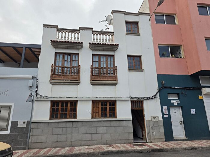 Piso en venta en Vegueta Cono Sur Tafira, Tafira de 3 habitaciones
