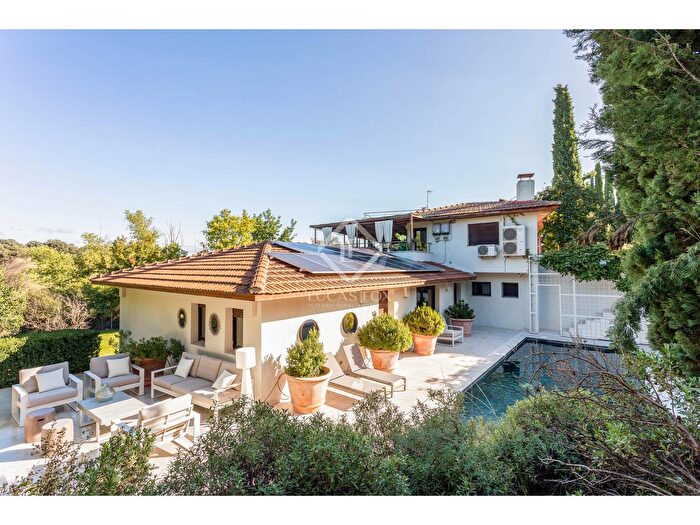 Casas en venta y pisos alquiler - 1