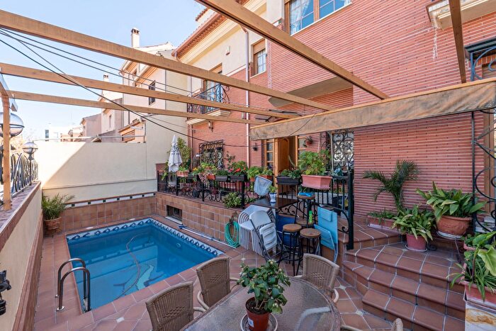 Casas en venta y pisos alquiler - 2