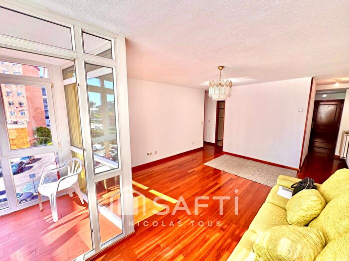 Casas en venta y pisos alquiler - 1