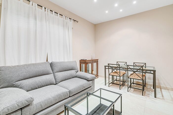 Piso en venta en Sant Andreu, El Congrés i els Indians de 2 habitaciones
