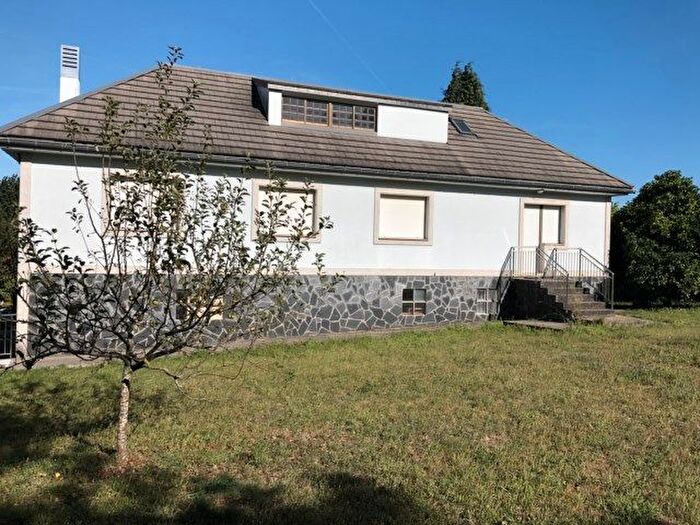 Casas en venta y pisos alquiler - 2