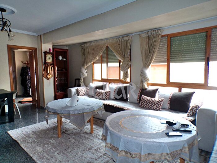 Piso en venta en Castalla, Alicante de 4 habitaciones
