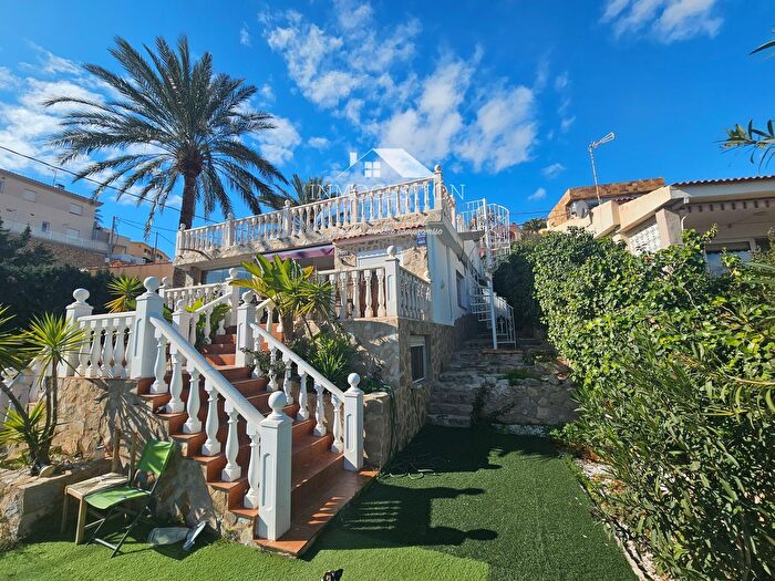 Casa en venta en Ensanche Franciscanos, Albacete Capital de 3 habitaciones