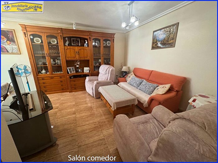 Casas en venta y pisos alquiler - 1