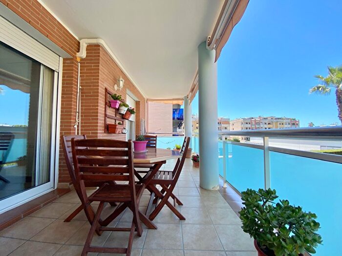 Piso en venta en Prat de Cunit, Cunit de 3 habitaciones