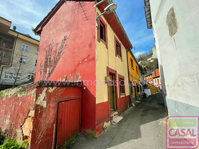 Casas en venta y pisos alquiler - 2