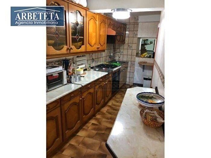 Casas en venta y pisos alquiler - 3
