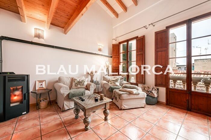 Casas en venta y pisos alquiler - 1