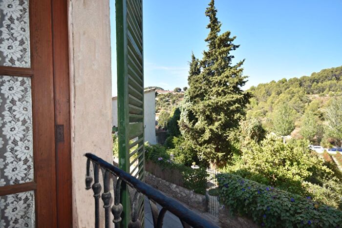 Casa en venta en Puigpunyent, Illes Balears de 4 habitaciones