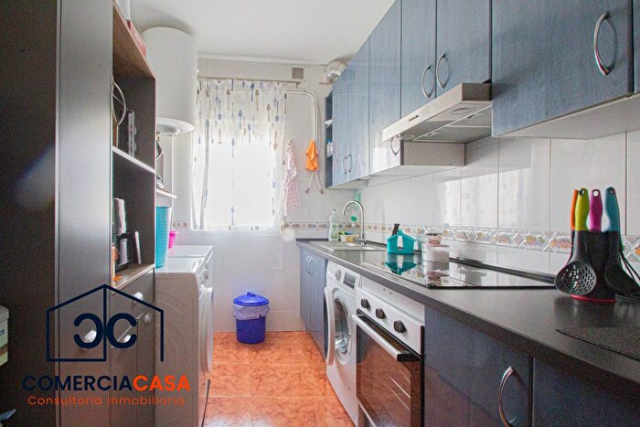 Casas en venta y pisos alquiler - 2
