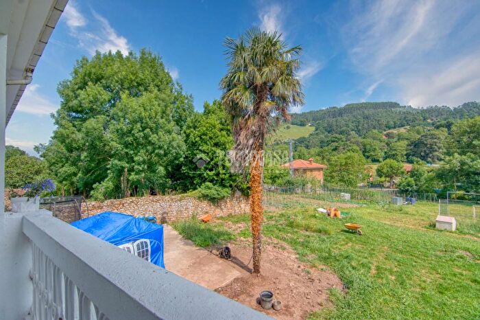 Casas en venta y pisos alquiler - 3