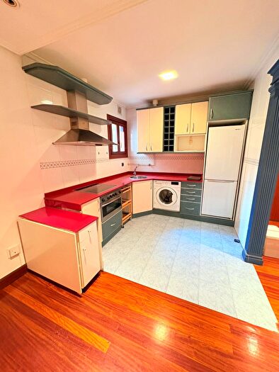 Casas en venta y pisos alquiler - 3