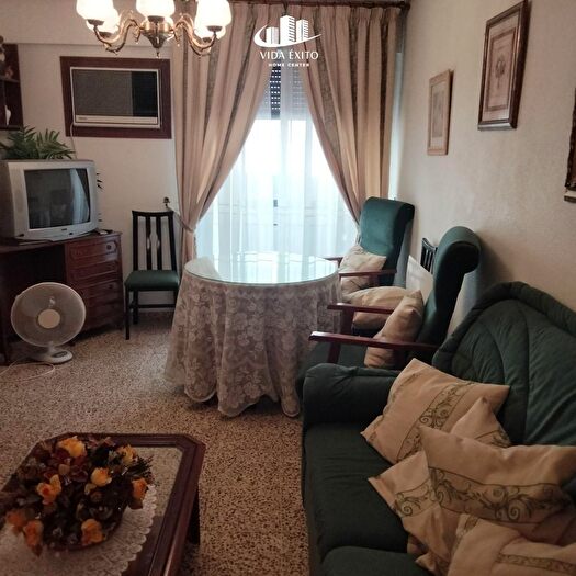 Casas en venta y pisos alquiler - 1