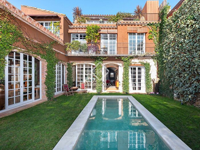 Casas en venta y pisos alquiler - 1
