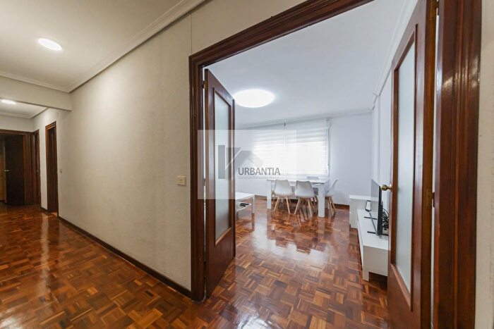 Casas en venta y pisos alquiler - 2