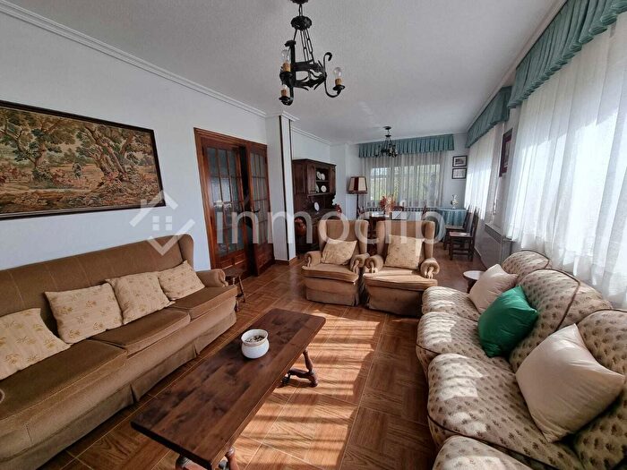 Casa en venta en Pelabravo, Salamanca de 6 habitaciones
