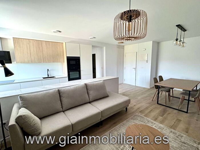 Casas en venta y pisos alquiler - 2