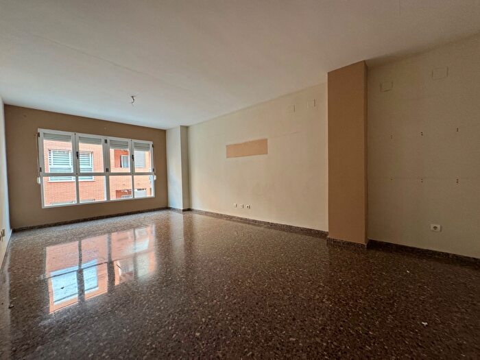 Piso en venta en Benetússer, Valencia de 3 habitaciones