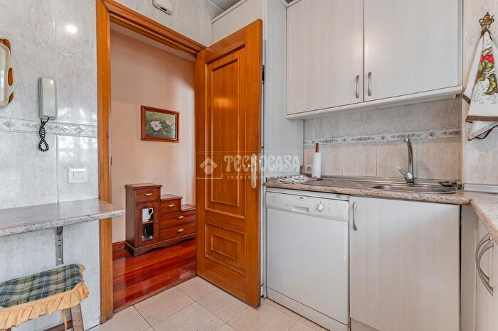 Casas en venta y pisos alquiler - 2