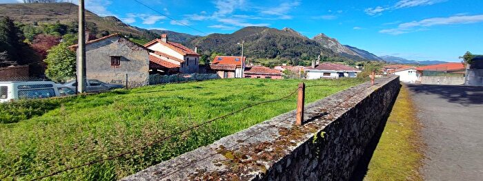 Casa en venta en Pría NuevaHontoria Naves, Llanes