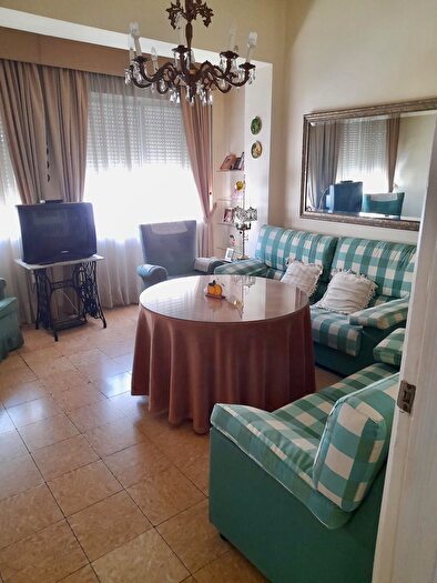 Piso en venta en Almodóvar del Río, Córdoba de 4 habitaciones