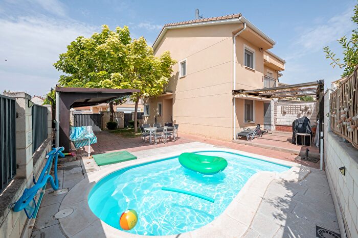 Casa en venta en Titulcia, Madrid de 4 habitaciones
