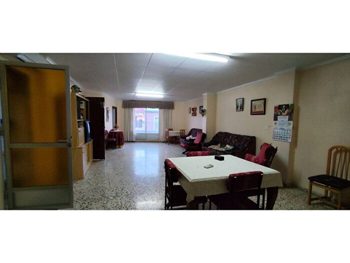 Piso en venta en Comunitat Valenciana, Alicante de 5 habitaciones