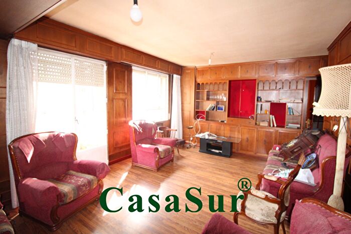 Casas en venta y pisos alquiler - 2