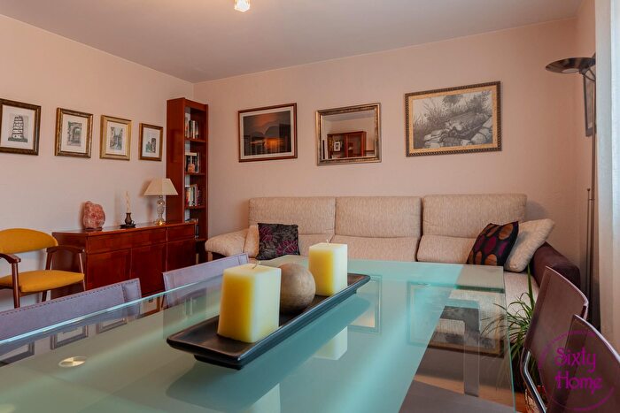 Casas en venta y pisos alquiler - 2