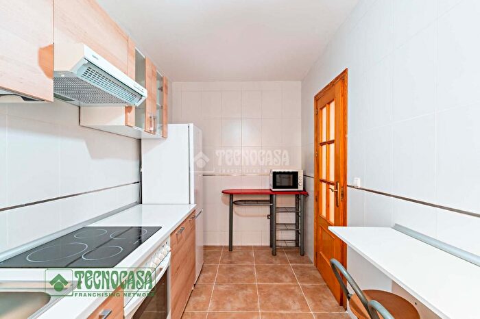 Casas en venta y pisos alquiler - 2