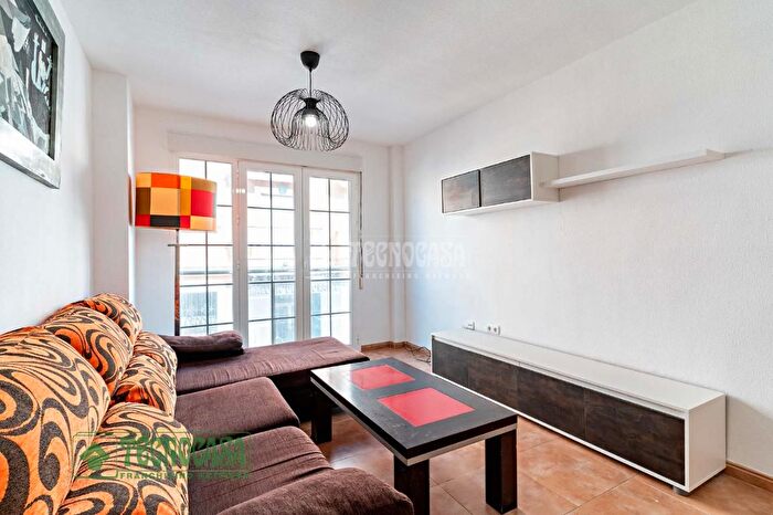 Piso en venta en Roquetas de Mar ciudad, El Puerto Romanilla de 2 habitaciones