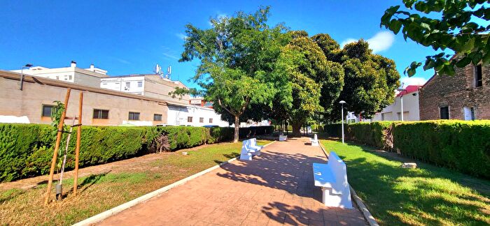 Casas en venta y pisos alquiler - 1