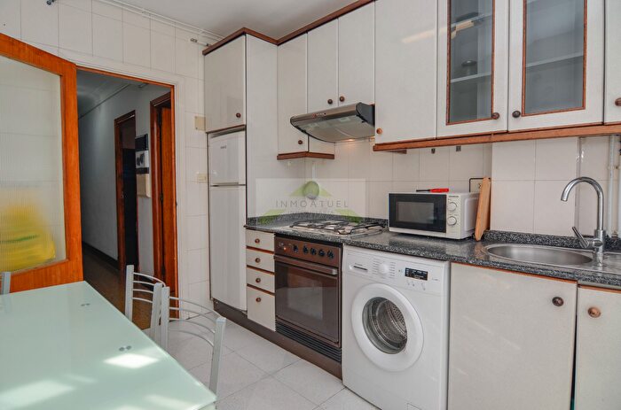 Casas en venta y pisos alquiler - 2