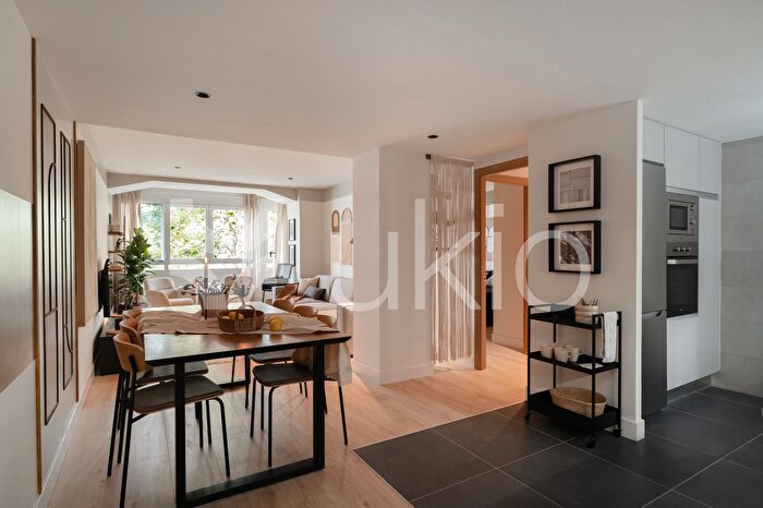 Casas en venta y pisos alquiler - 2