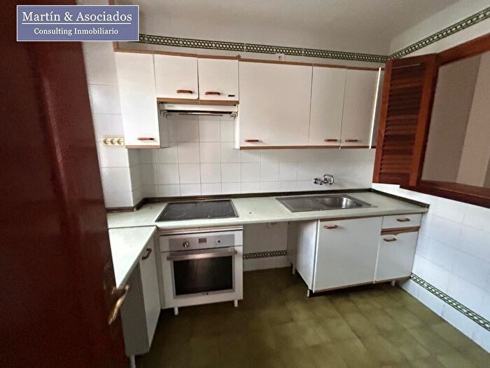 Casas en venta y pisos alquiler - 1