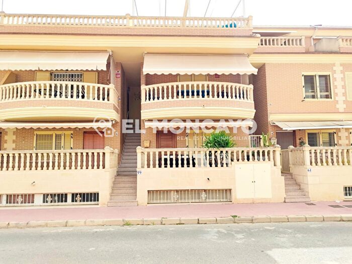 Casa en venta en Pueblo, Guardamar del Segura de 3 habitaciones