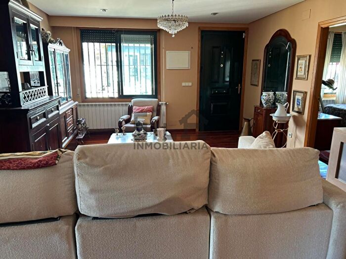 Casas en venta y pisos alquiler - 2
