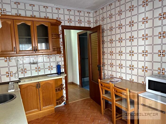 Casas en venta y pisos alquiler - 2