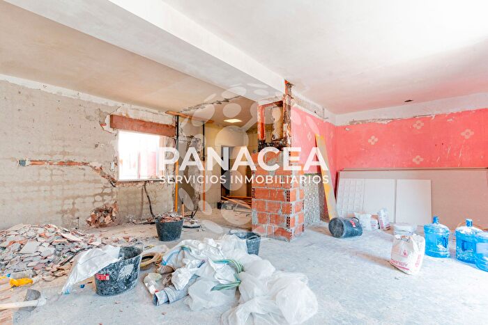 Casas en venta y pisos alquiler - 1