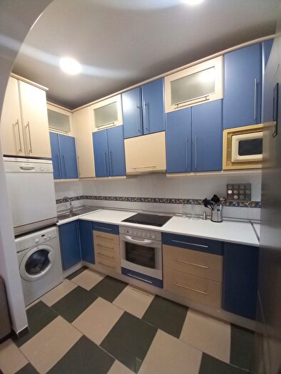 Casas en venta y pisos alquiler - 2