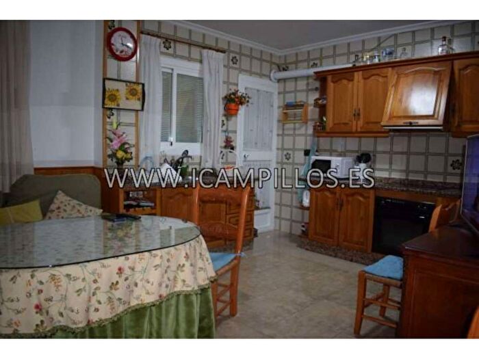 Piso en venta en Luque, Córdoba de 3 habitaciones