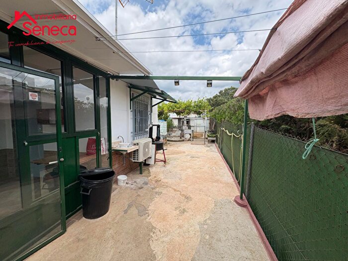 Casas en venta y pisos alquiler - 2