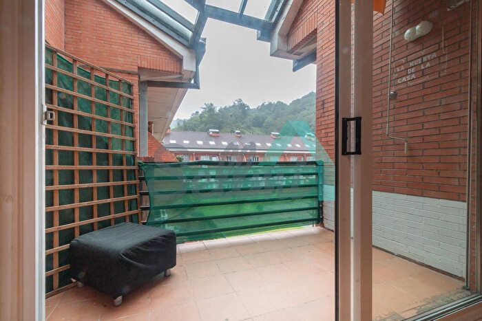 Casas en venta y pisos alquiler - 2