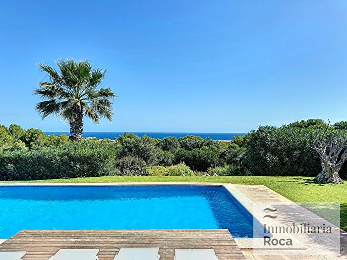 Casa en venta en Coves Noves, Es Mercadal de 7 habitaciones