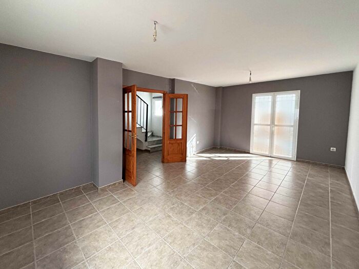 Casa en venta en BenalupCasas Viejas, Cádiz de 3 habitaciones