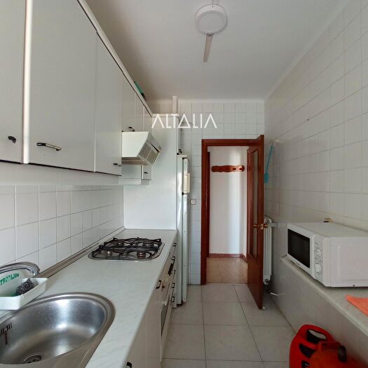 Casas en venta y pisos alquiler - 2