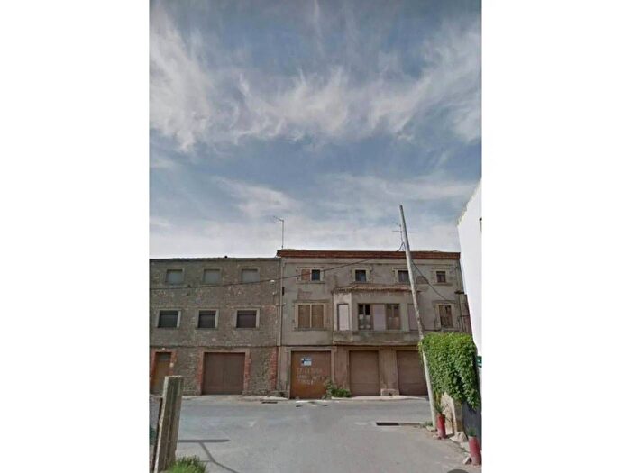 Casa en venta en Cataluña, Lleida de 10 habitaciones