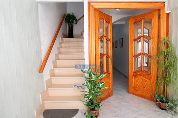 Casas en venta y pisos alquiler - 1