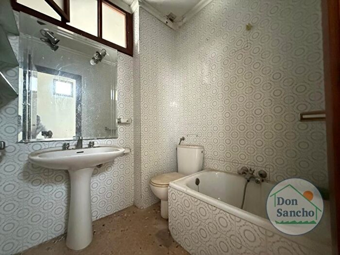 Casas en venta y pisos alquiler - 2